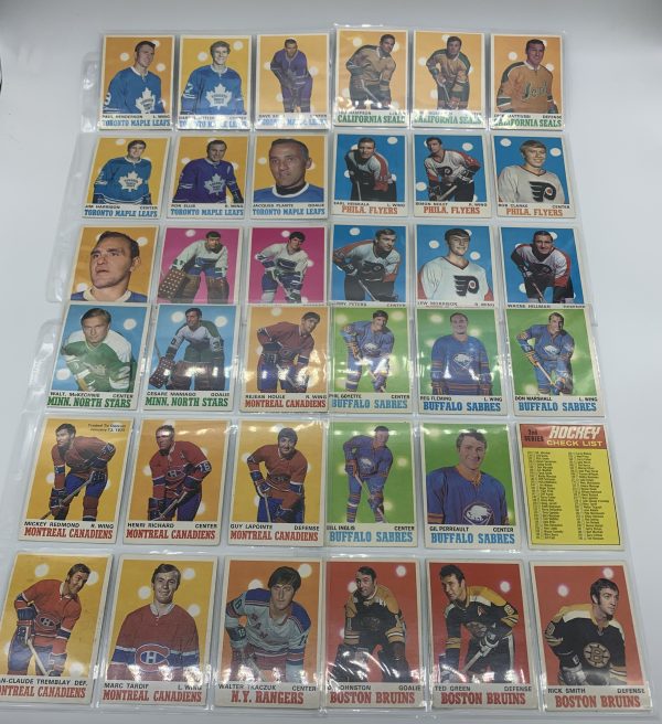 1970-71 O-Pee-Chee Hockey Complete Set - Very Clean!