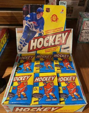 1983-84 O-Pee-Chee Hockey Sealed Wax Pack