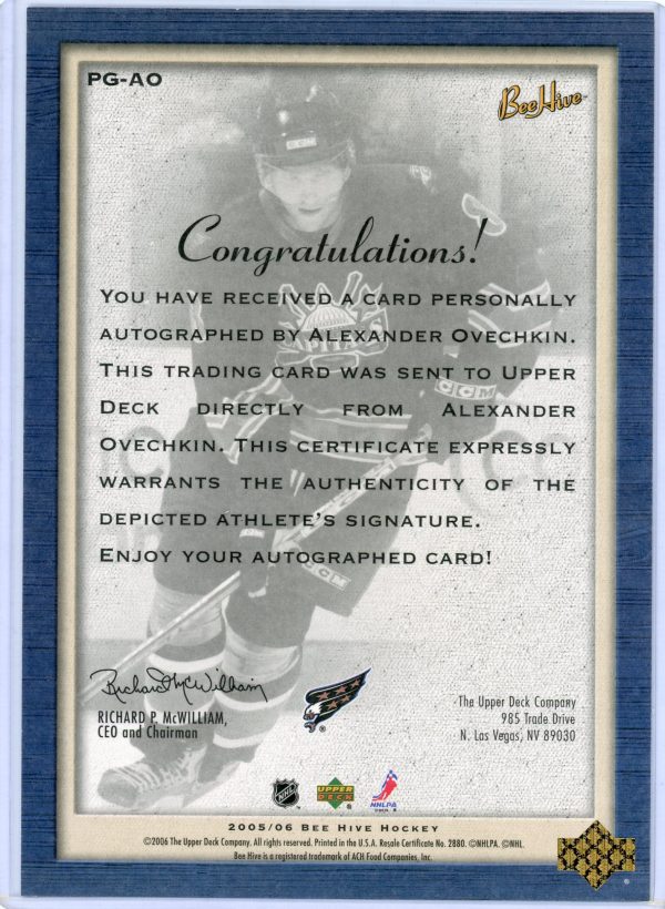 Alexander Ovechkin 2005-06 UD Bee Hive Oversized Autographed Rookie Card #PG-AO