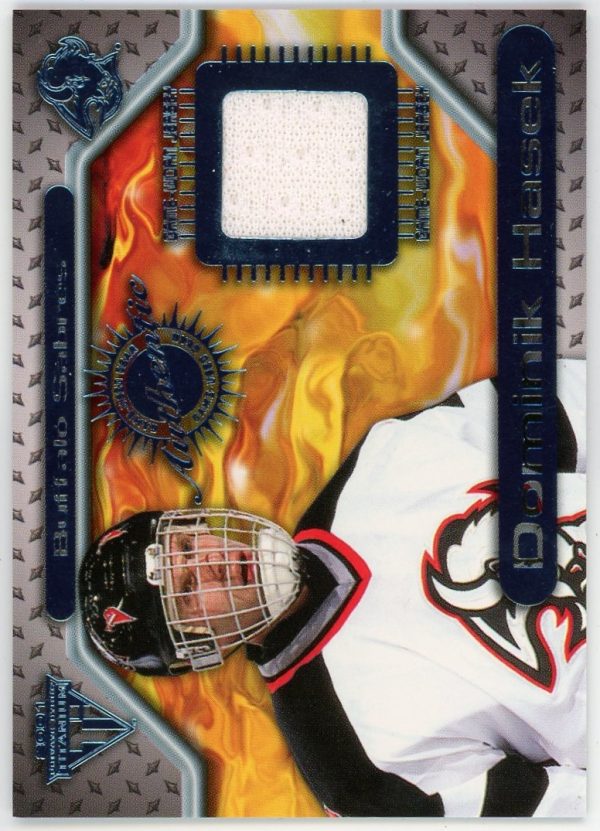 Dominik Hasek 2000-01 Pacific Titanium Game Worn Jersey Card #59