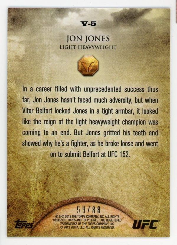 Jon Jones 2013 Topps Finest UFC Valor Heart 59/88 Card #V-5
